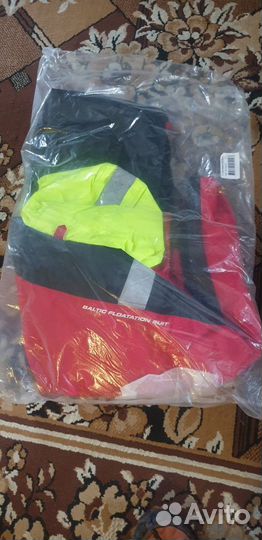 Комбинезон-поплавок