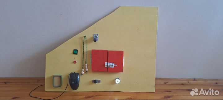 Бизиборд детский самодельный