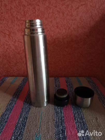Термосы продам