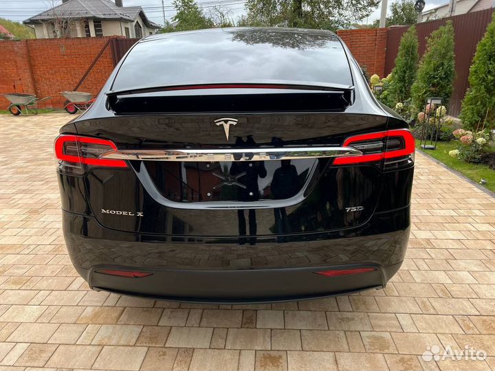 Tesla Model X 329 л.с. AT, 2018, 53 000 км