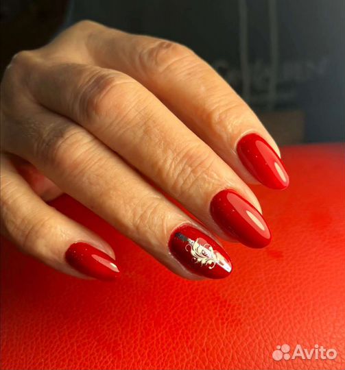 Мастер маникюра и педикюра