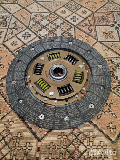 Комплект сцепления Nissan Almera Primera Aisin