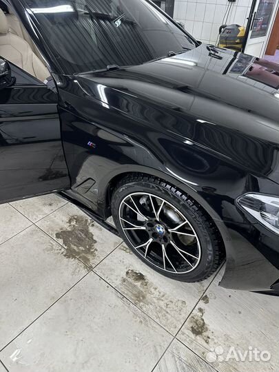 Крыля правый левый на BMW G 30