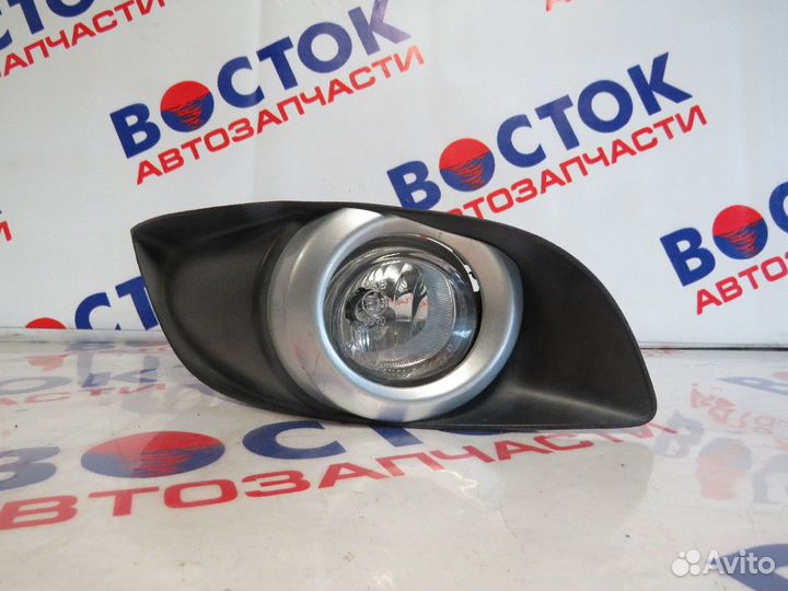 Туманка Право mazda MPV lwew, LW3W, LW5W