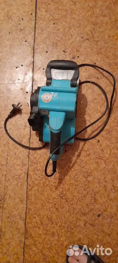 Ленточная шлифмашина sturm