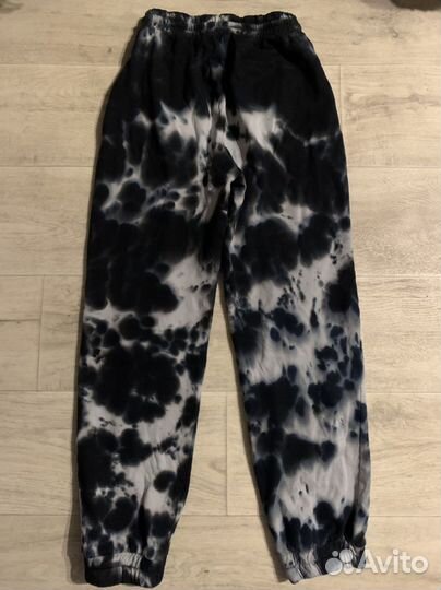 Спортивные штаны