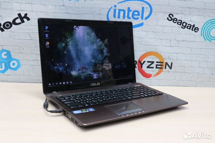 Ноутбук asus i3-2310M/ 8Gb/ 256Gb SSD/ GT 610M 2Gb