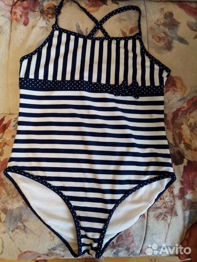 Купальник сплошной рост 152