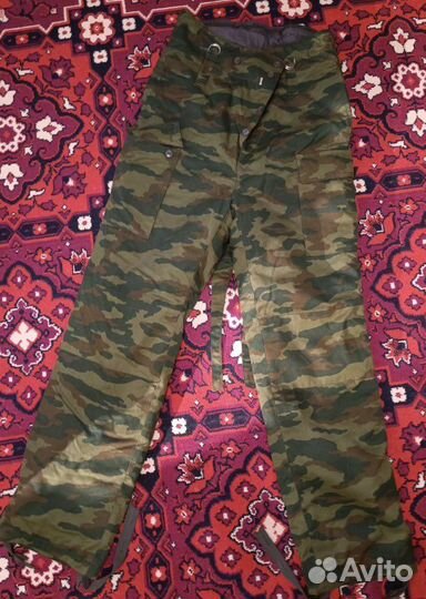 Продаю новый зимний комплект Флора