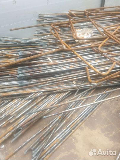 Арматура 8мм металлический