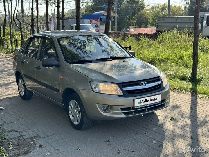 LADA Granta 1.6 МТ, 2013, 130 000 км