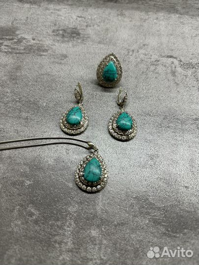 Комплект из серебра с бирюзой