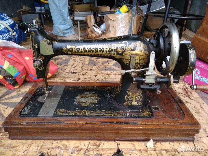 Швейная машинка Кайзер