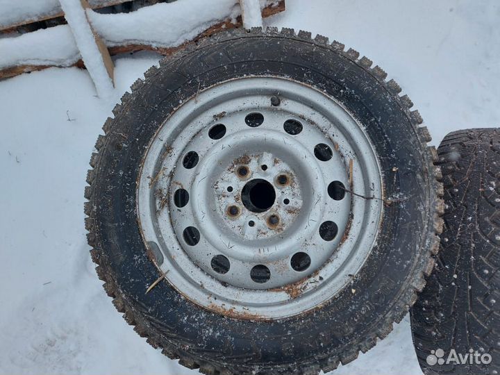 Зимняя резина r14 бу