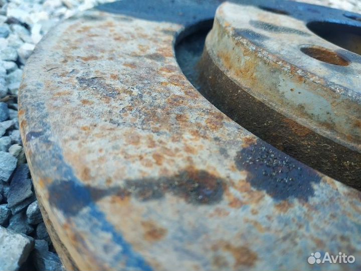 Диск тормозной передний Audi A3 8L