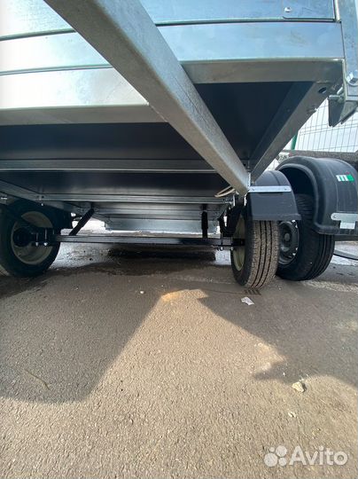 Прицеп на легковой автомобиль