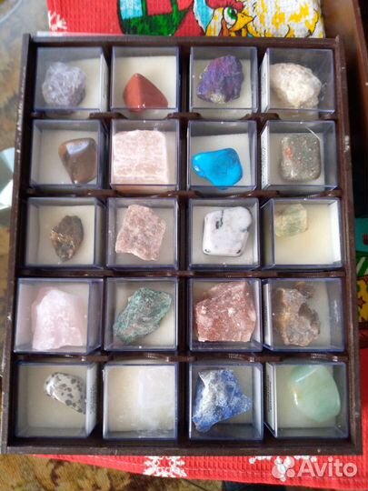 Камни и минералы