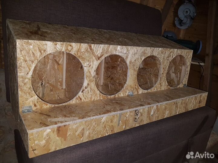 Гнездо для кур