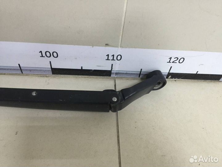 Поводок стеклоочистителя передний правый Toyota Co