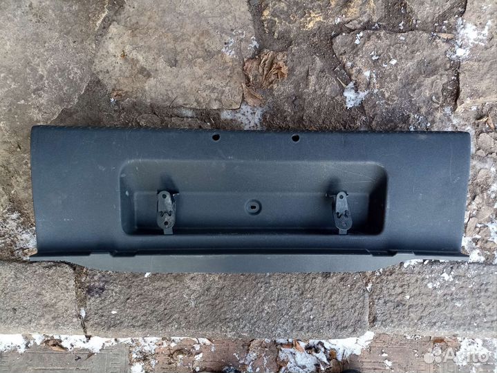Обшивка багажника задняя Skoda Octavia A7 рест