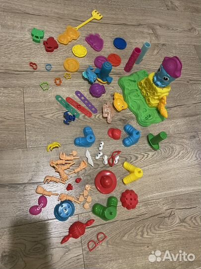 Игровой набор Play Doh. Лепка. Пластилин