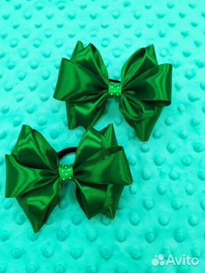 Резинка для волос бант