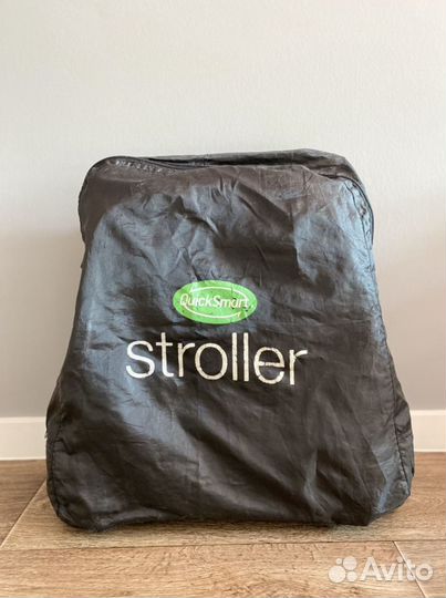Легкая прогулочная коляска Quick Smart