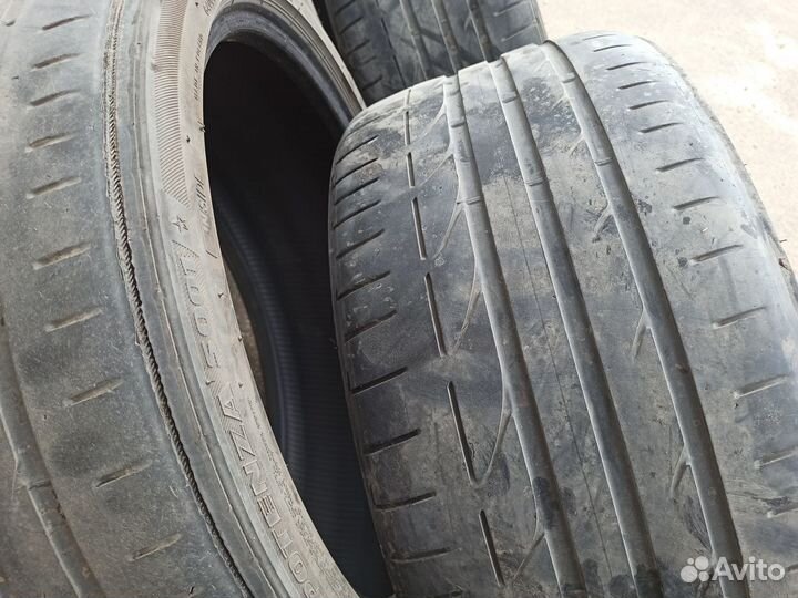 Bridgestone Potenza S001 255/35 R19 92Y