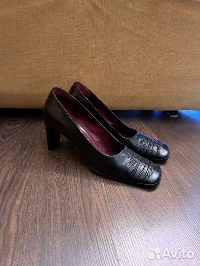 Туфли женские