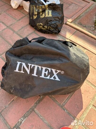 Надувной матрас intex бу