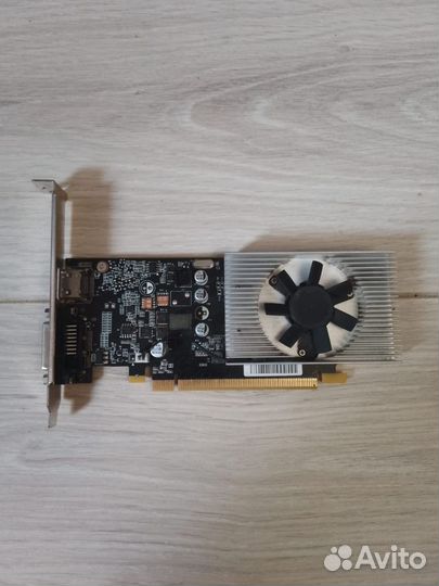 GT1030 2 гб gddr5