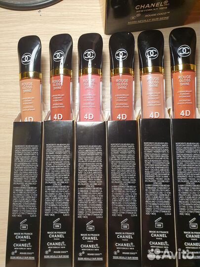 Блеск для губ chanel