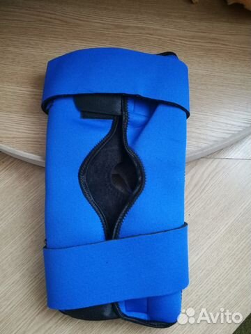 На коленный сустав ортопедический. Ортез. Новый