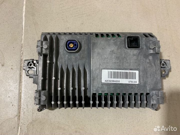 Центральный дисплей монитор Mercedes W212 2010г