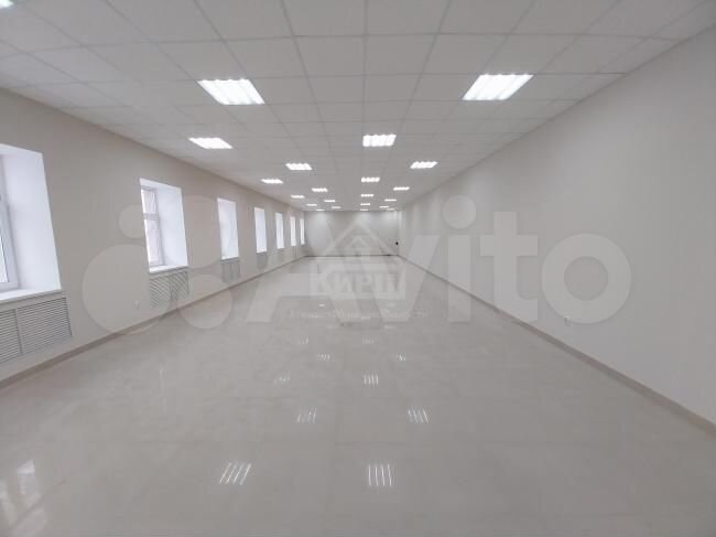 Продаются помещения площадью от 200 до 400 кв.м