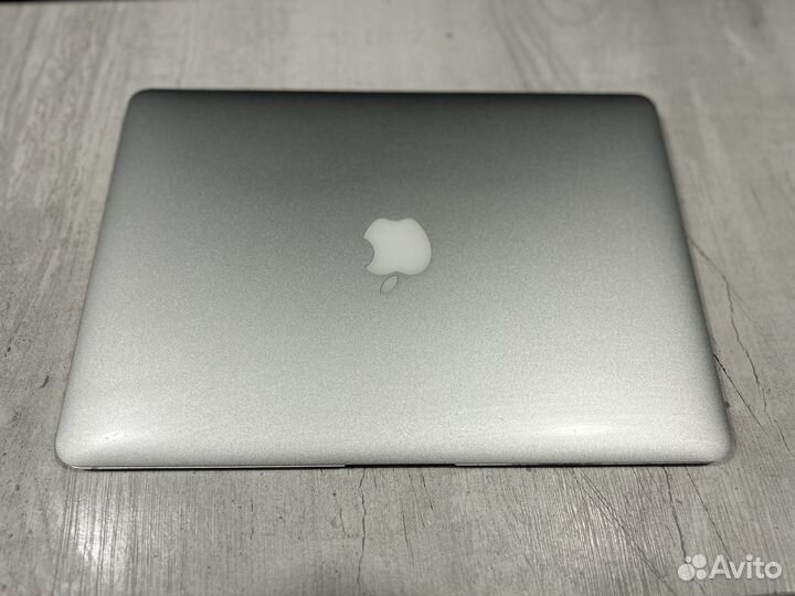Apple MacBook Air 13 2011