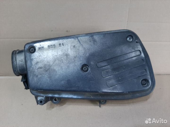 Корпус воздушного фильтра Honda Lead AF20 HF05