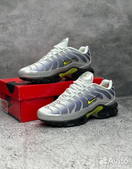 Nike Air Max Plus Obsidian Opti Yellow