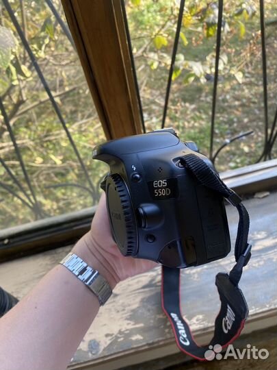 Canon eos 550d