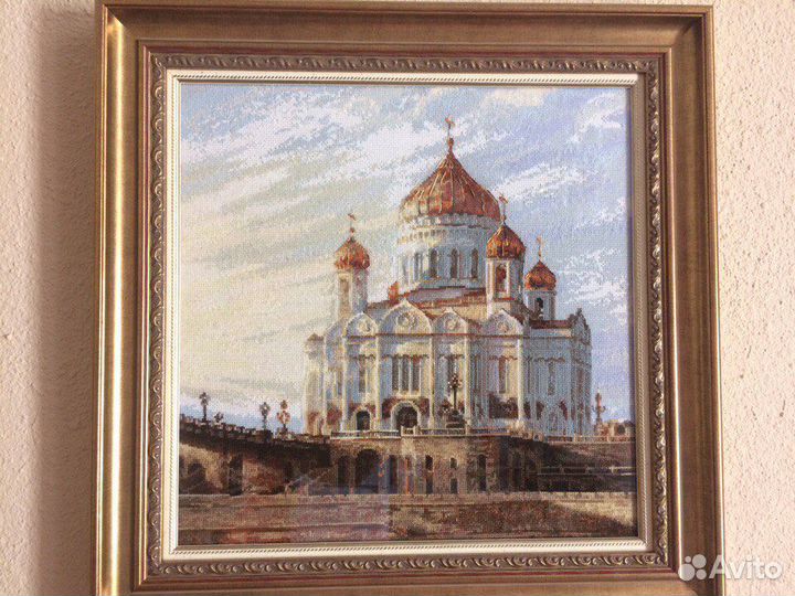Вышитая крестом картина Храм Христа Спасителя
