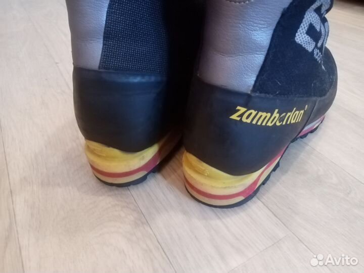 Ботинки высокогорные