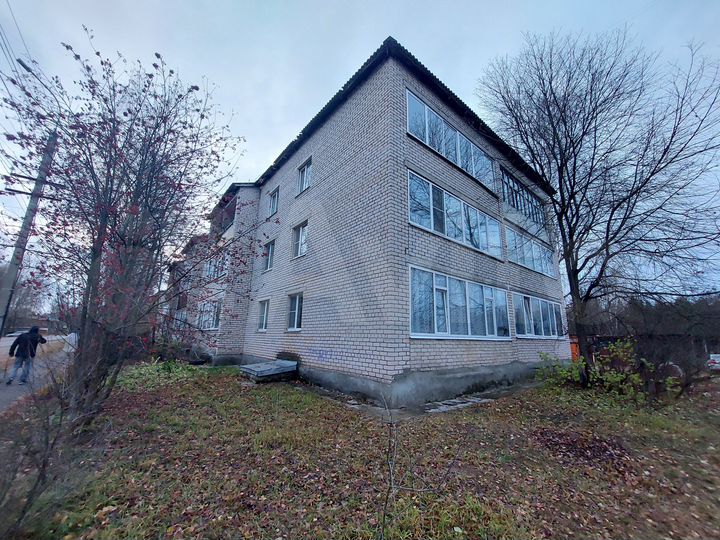 2-к. квартира, 43,5 м², 3/3 эт.