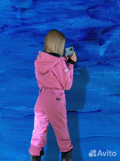 Комбинезон женский цвет маджента