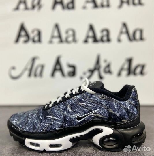 Кроссовки Nike