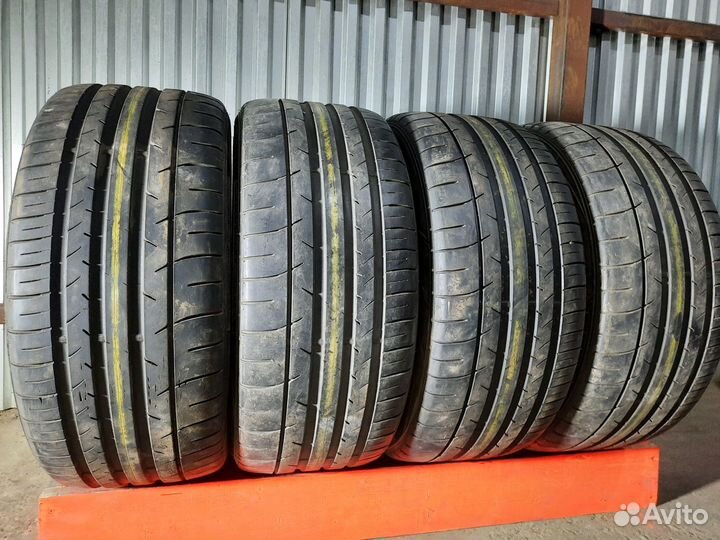 Dunlop SP Sport Maxx 050+ SUV 275/40 R20