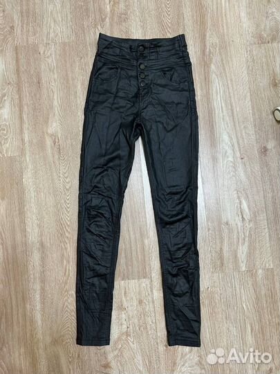 Легенсы кожаные