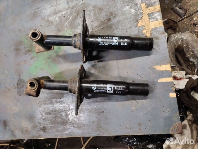 Кронштейн переднего бампера BMW e39