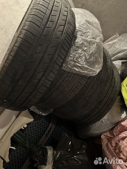 Bridgestone B250 195/65 R15