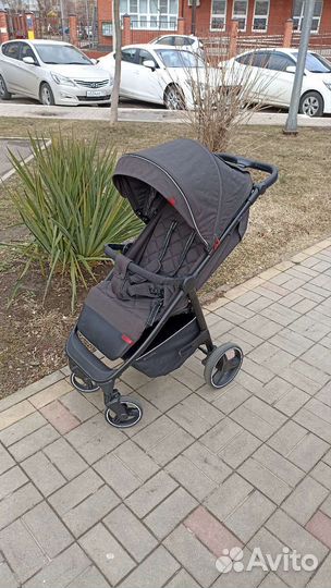 Коляска 2 в 1 прогулочная со спальным местом