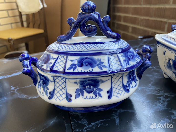 Набор посуды Гжель